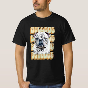 English Bulldog mit Retro-Schriftart T-Shirt