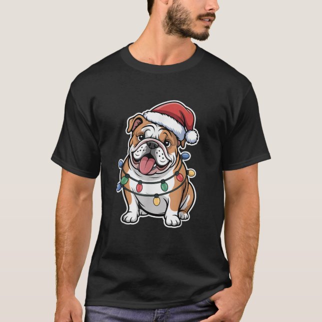 English Bulldog Wrapped in Christmas Lights  T-Shirt (Vorderseite)