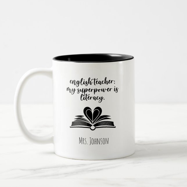 English Teacher: My Superpower Is Literacy Zweifarbige Tasse (Links)