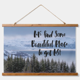 Entdecke Serenity Wandteppich Mit Holzrahmen