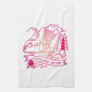 Entdecken Sie mehr Rosa Camper Van Mountain Nature Geschirrtuch