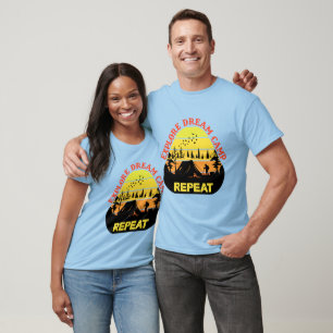 Entdecken Sie Traumcamps, wiederholen Sie Wortart T-Shirt