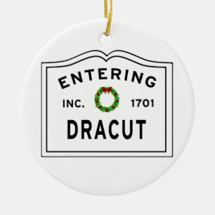 Entering Dracut Massachusett Keramik Ornament