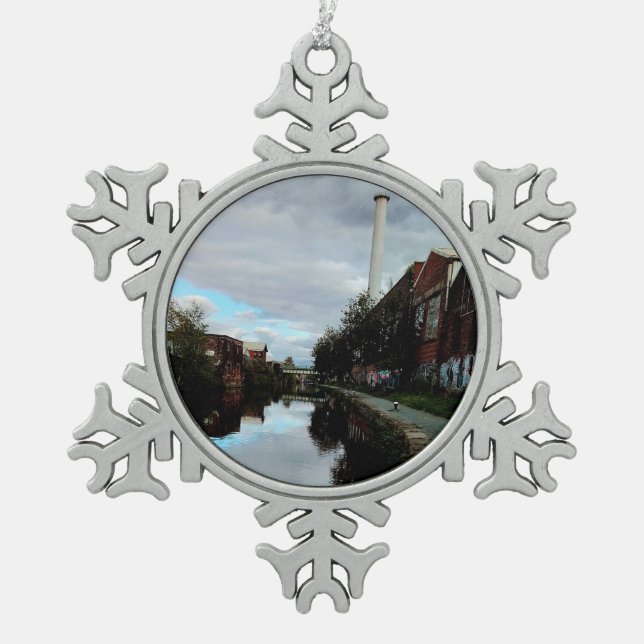 Entlang des Kanals  Schneeflocken Zinn-Ornament (Vorderseite)