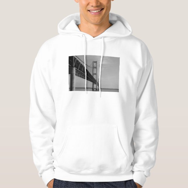 entlang Mackinac Bridge Grayscale Hoodie (Vorderseite)