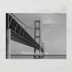 entlang Mackinac Bridge Grayscale Postkarte