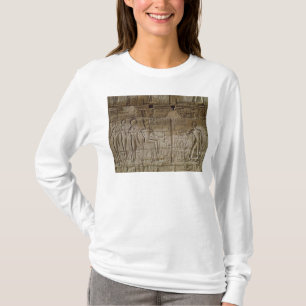 Entlastung, die Seti I macht ein Angebot darstellt T-Shirt