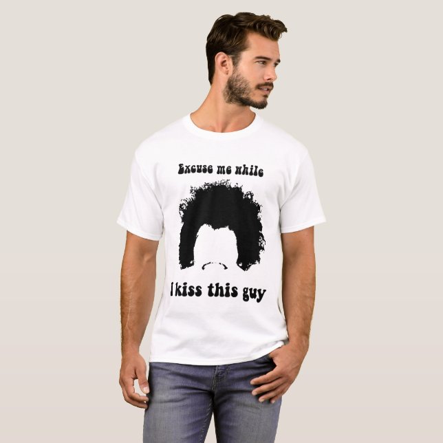 Entschuldigen Sie mich, während ich dieses T-Shirt (Vorne ganz)