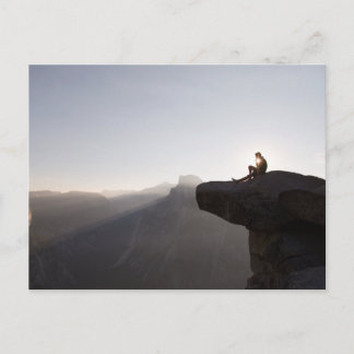 Entspannen am Felsen Postkarte