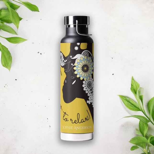 Entspannen - Gelber Funny Giraffe Trinkflasche (Von Creator hochgeladen)