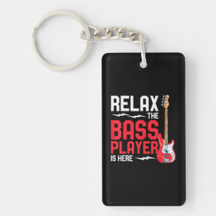 Entspannen Sie sich beim Bass Player. Schlüsselanhänger