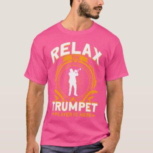 Entspannen Sie sich beim Trumpet Player, der hier  T-Shirt