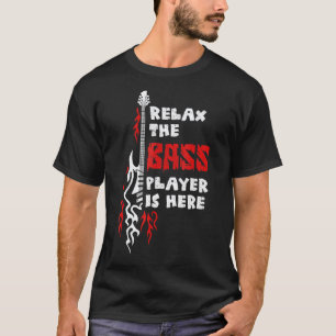 Entspannen Sie sich, der Bassist ist hier Gitarris T-Shirt