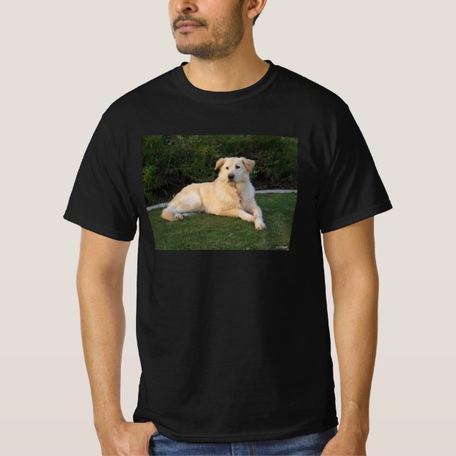 Entspannender Hund T-Shirt (Vorderseite)