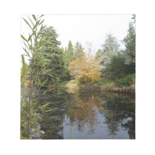 Entspannendes Gartenbild, schöne Bäume... Notizblock