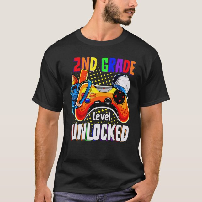 Entsperrter Video-Gamer der zweiten Stufe zurück z T-Shirt (Vorderseite)
