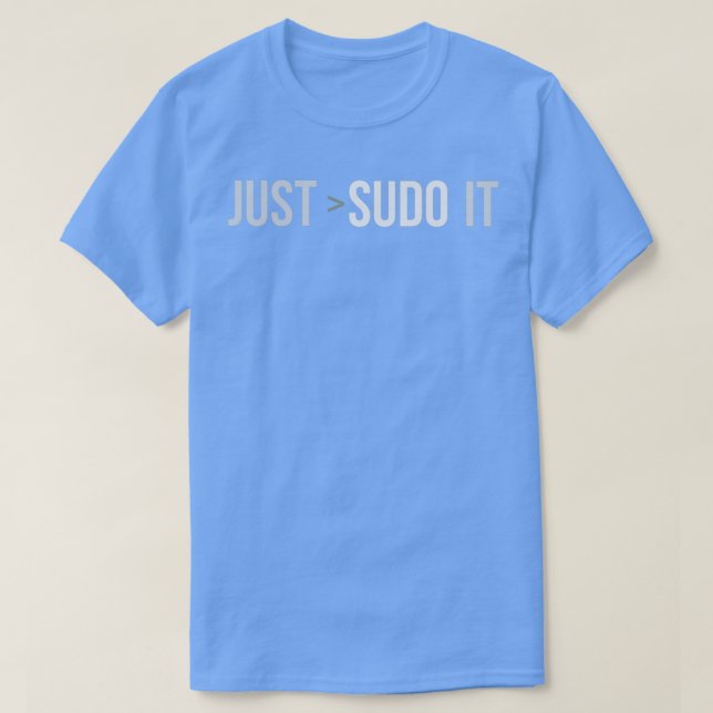 Entwickler einfach sudo it T-Shirt (Design vorne)