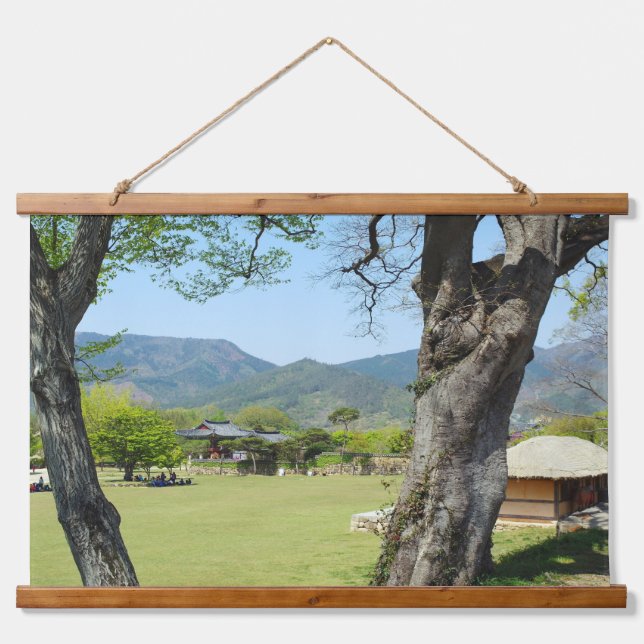 Entworfen mit einem Foto von Südkorea, Horizont Wandteppich Mit Holzrahmen (Vorne)