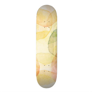 Entworfener abstrakter Hintergrund mit Watercolor Skateboard