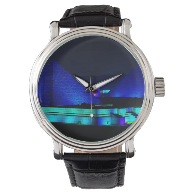 Entwurf blaue Pyramiden  Armbanduhr (Vorderseite)