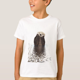 Entzückender lächelnder Otter im See T-Shirt