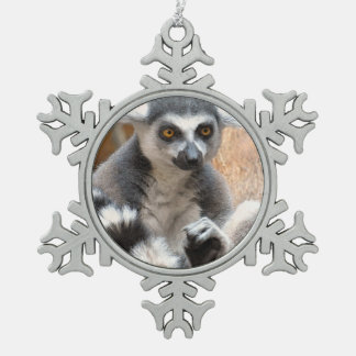 Entzückender Lemur Schneeflocken Zinn-Ornament