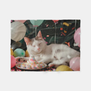Entzückendes Katzen-Geburtstagsfeier-Design Fleecedecke