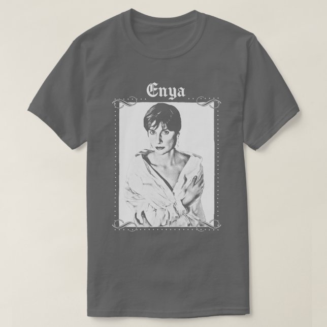 Enya Retro Ästhetik Design T-Shirt (Design vorne)
