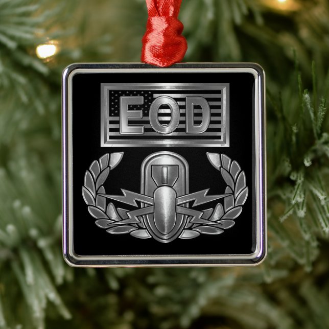 EOD ORNAMENT AUS METALL (Baum)