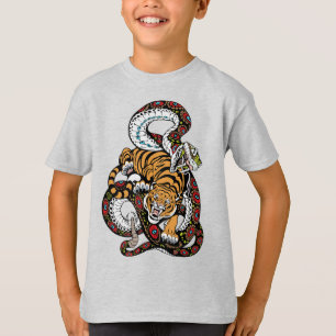 Epic Battle: Tiger vs. Schlange Kunst T-Shirt