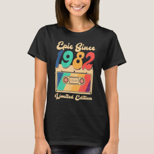 Epic Seit 1982 Vintage Kassette Geburtstag Frauen  T-Shirt