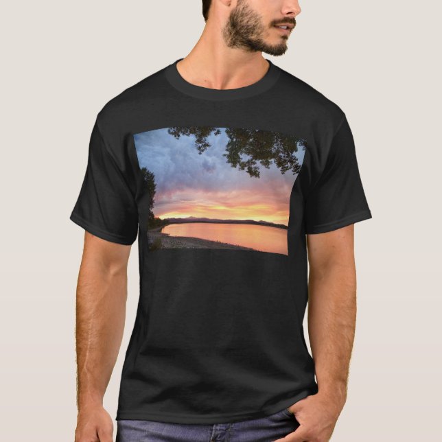 Epischer August-Colorado-Sonnenuntergang T-Shirt (Vorderseite)