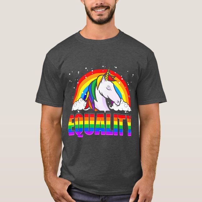Equality Unicorn Rainbow Flag LGBQ Gay Pride T-Shirt (Vorderseite)
