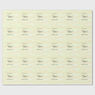 Er fragte, sie sagte Ja, Verlobung in Gelb Pastell Geschenkpapier