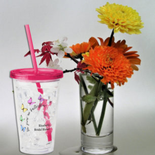 Er gibt mir Schmetterlinge Brautparty Acryltrinkbecher