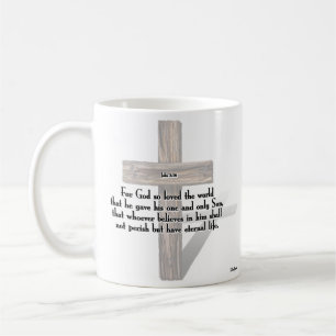 Er hat 3 geruchelte Kreuze und John 3:16. Tasse