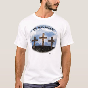 Er hat drei geruchte Kreuze aufgetragen T-Shirt