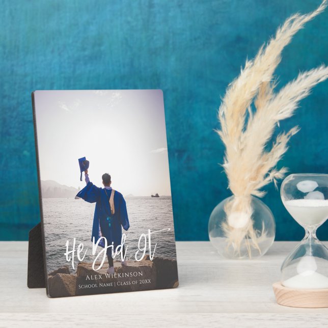 Er hat es moderne Script Abschluss Foto Fotoplatte (Von Creator hochgeladen)