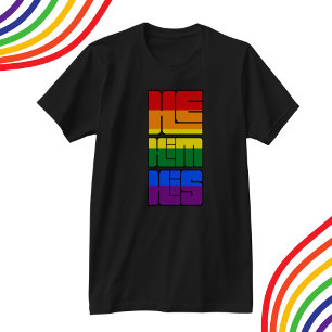 Er hat sein eigenes Rainbow-Design T-Shirt