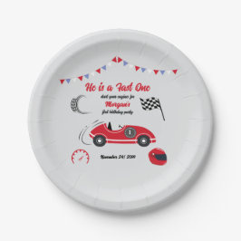 Er ist ein schnelles, festes Red Race Car Geburtst Pappteller