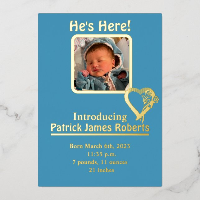 Er ist hier Geburtsankündigung von Foil & Foto Folieneinladung (Vorderseite)