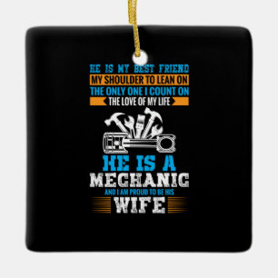 Er ist Mechaniker Keramikornament