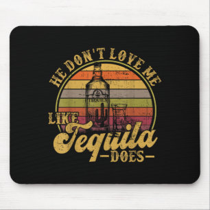 Er liebt mich nicht wie Funny Mexican Drinking Mousepad