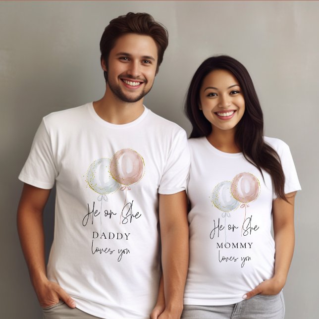 Er oder sie Ballon Gender Reveal Familie Mommy T-Shirt (Von Creator hochgeladen)