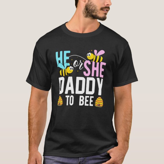Er oder sie Daddy ist ein Niedlicher Vater-Geschle T-Shirt (Vorderseite)