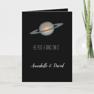 Er setzte ein RING auf den Saturn im All Programm