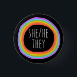 ER/SIE/SIE Pronouns farbenfroher Regenbogenkreis S Button<br><div class="desc">Dekorieren Sie Ihr Outfit mit diesem coolen Kunstknopf. Macht ein großartiges Geschenk! Sie können ihn anpassen und auch Text hinzufügen. Karo in meinem Shop für viel mehr Farben und Muster! Lass mir Bescheid,  wenn du auch etwas Gewohntes willst.</div>