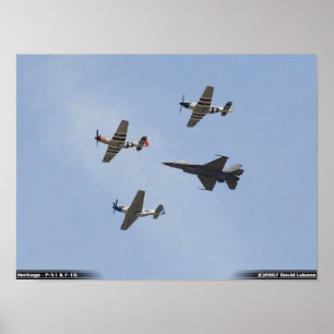 Erbflug - Mustang P-51 und Falke F-16 Poster