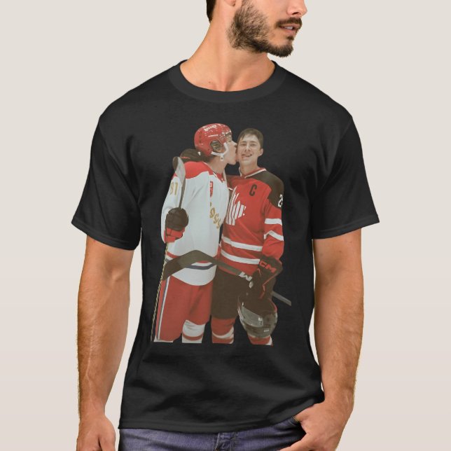 Erbitterte Rivalität T-Shirt (Vorderseite)