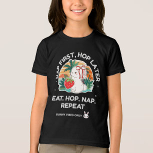 Erdbeer-Traum-Hase Tri-Blend Shirt